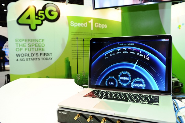 [พร้อมแล้ว] AIS ตอกย้ำศักยภาพ 4.5G รายแรกของโลก ไปอีกขั้น กับ 4.5G ที่เร็วที่สุดถึง 1 Gbps